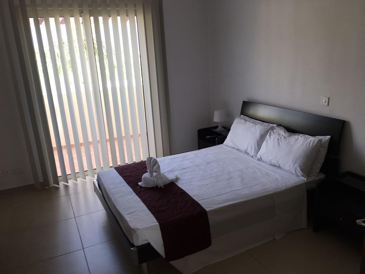 Mandria Apartment Bagian luar foto